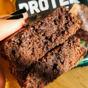 Brownie Proteico Chocolate com Avelã Sem Açúcar Sem Glúten Sem Leite Belive